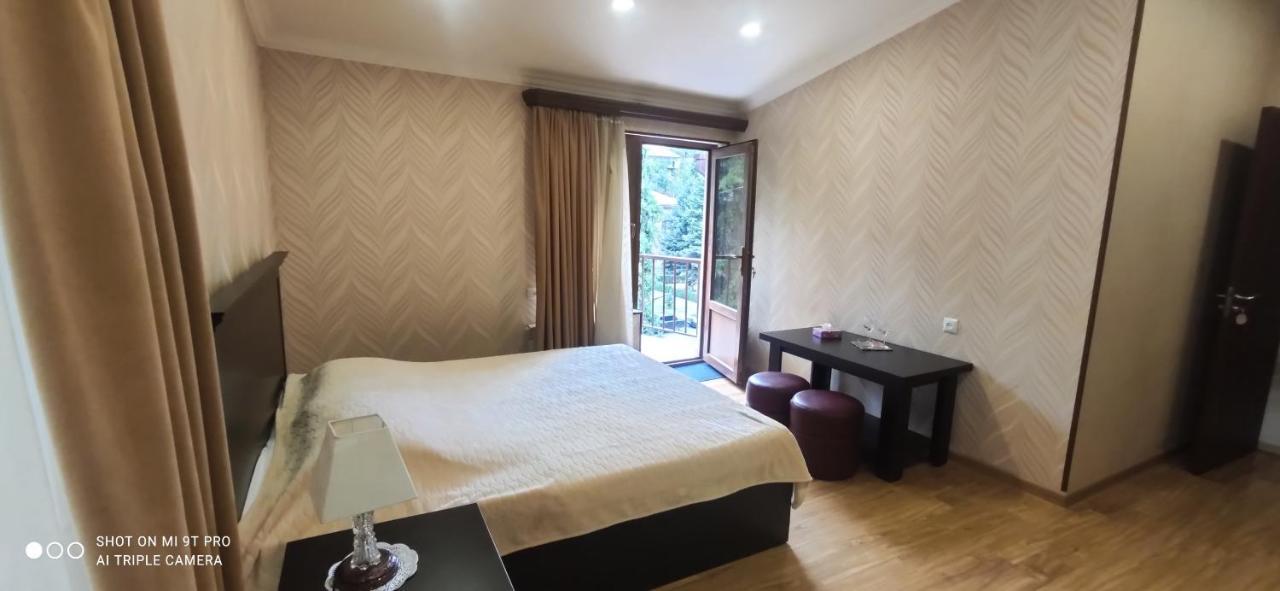 Ruzan Hotel Іджеван Екстер'єр фото